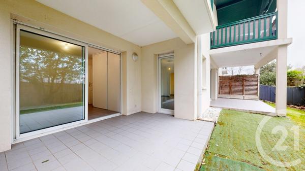 Appartement T4 à vendre  4 pièces - 76 m 2   BIDART  - 64