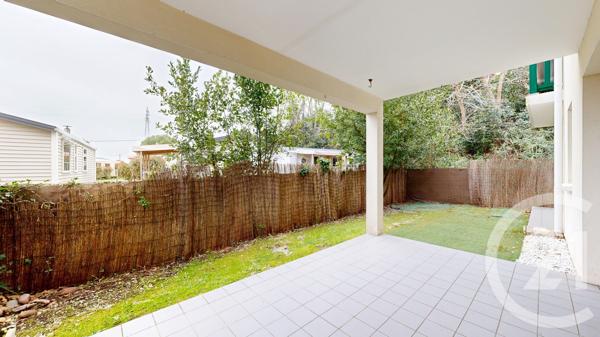 Appartement T4 à vendre  4 pièces - 76 m 2   BIDART  - 64