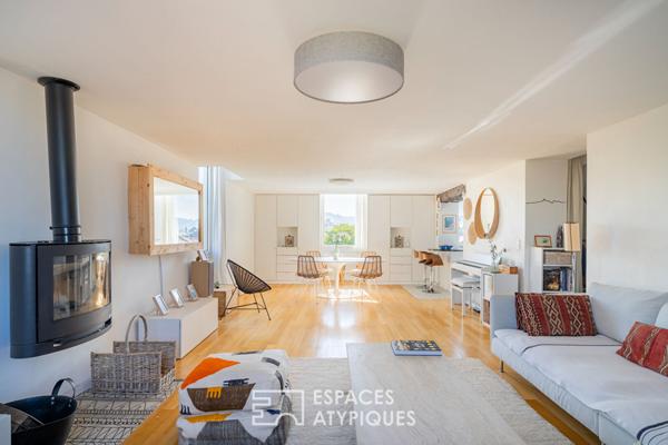 Triplex en dernier étage avec vue dégagée, Mazargues, Marseille