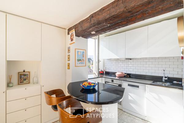 Triplex en dernier étage avec vue dégagée, Mazargues, Marseille