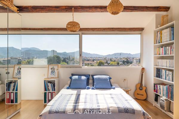Triplex en dernier étage avec vue dégagée, Mazargues, Marseille
