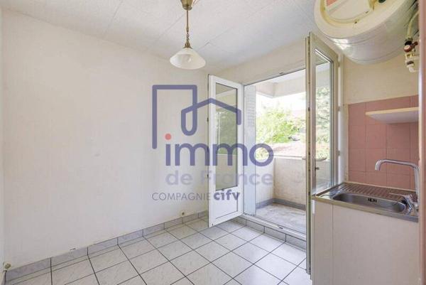 Appartement 4 pièces                                        - 38400 Saint-Martin-d'Hères Réf : 21755-IMMODEFRANCE69