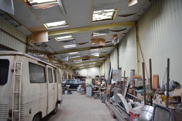 Vendeuil Batiment commercial 200 m2  sur Terrain 1350 m2