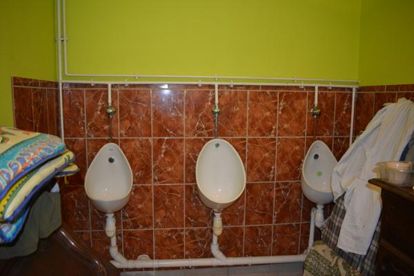 Vendeuil Batiment commercial 200 m2  sur Terrain 1350 m2