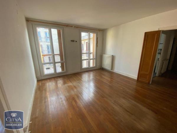 Location appartement Bourges (18000) 2 pièces 47m²
