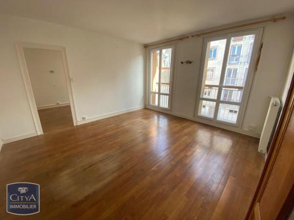 Location appartement Bourges (18000) 2 pièces 47m²