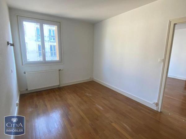 Location appartement Bourges (18000) 2 pièces 47m²