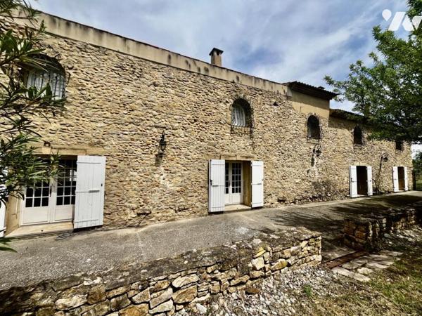 Propriété sur 12 ha proche d'Uzès et Avignon avec piscine