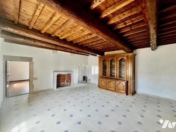 Propriété sur 12 ha proche d'Uzès et Avignon avec piscine