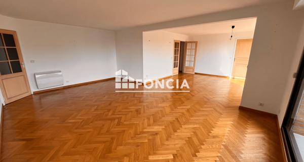 Location Appartement 5 pièces 111.78 m² - Mouvaux 59420