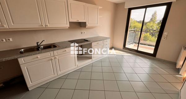 Location Appartement 5 pièces 111.78 m² - Mouvaux 59420