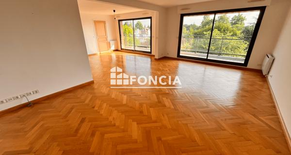 Location Appartement 5 pièces 111.78 m² - Mouvaux 59420