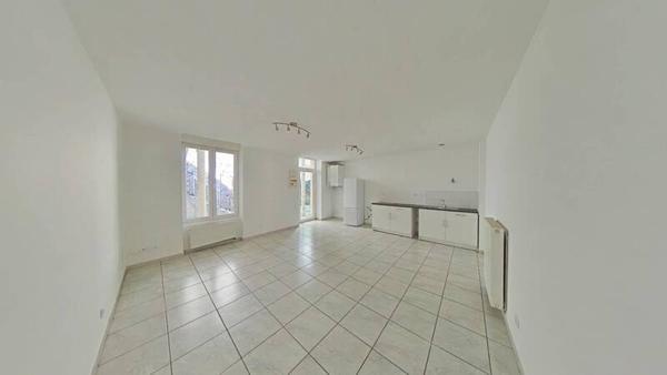 Appartement 3 pièces                                        - 42000 Saint-Étienne Réf : 12178