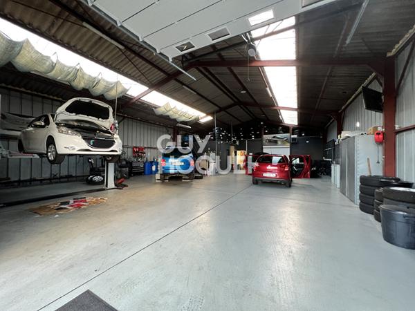 ENTREPÔT / LOCAL COMMERCIAL