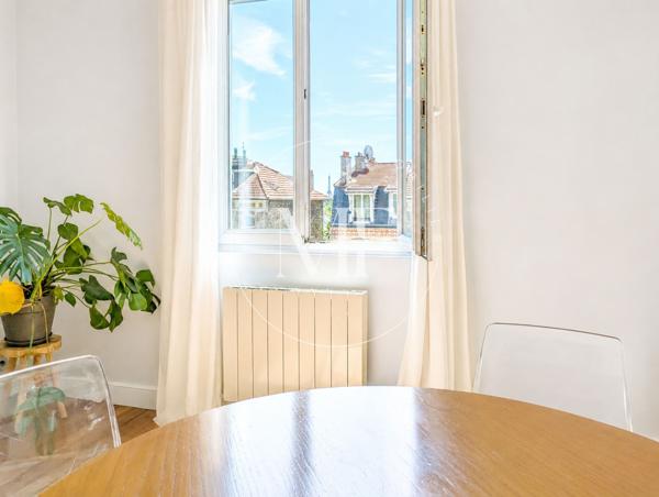 Appartement
         4 pièces
        - 86 m² Exclusivité 470 000 € *