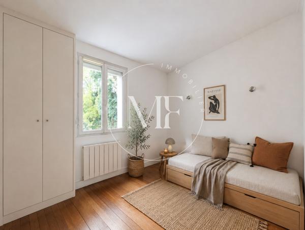 Appartement
         4 pièces
        - 86 m² Exclusivité 470 000 € *
