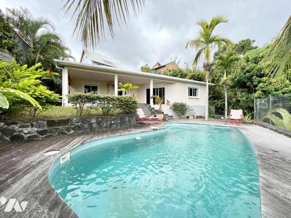 SAINT DENIS VILLA T5 AVEC VUE MER/MONTAGNE