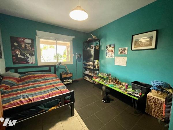 SAINT DENIS VILLA T5 AVEC VUE MER/MONTAGNE