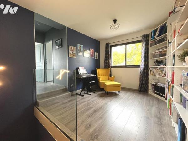 Sur la commune de Pargny-Lès-Reims, superbe maison de 2015 construite sur une parcelle de 956m2...