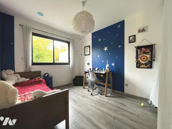 Sur la commune de Pargny-Lès-Reims, superbe maison de 2015 construite sur une parcelle de 956m2...