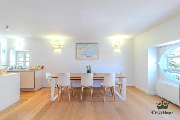 Appartement
                                                                                                                                                                                                                                                                                                                        4 pièce(s)                                                                                                                                                                                                          3 chambre(s)                                                                                                                                                                                                          110  m²