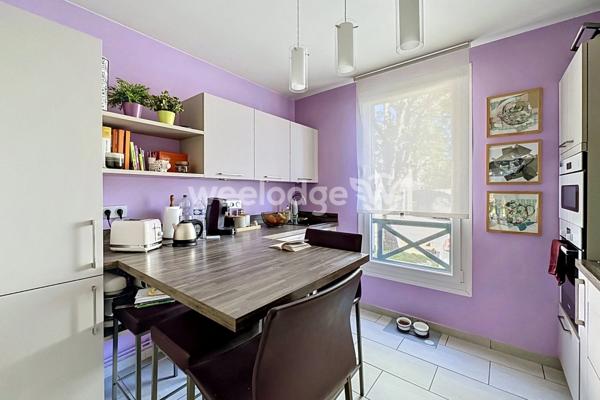 Maison à vendre 6 pièces de 114 m² à Jouy-le-Moutier