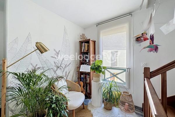 Maison à vendre 6 pièces de 114 m² à Jouy-le-Moutier