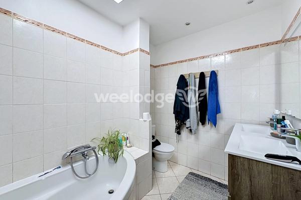 Maison à vendre 6 pièces de 114 m² à Jouy-le-Moutier