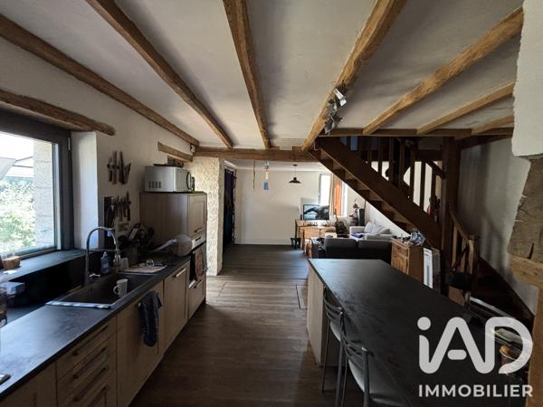 Maison à vendre 4 pièces 120 m² Saint-Mamet-la-Salvetat