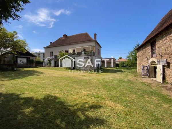 CORPS de FERME (périphérie de CAPDENAC) - 1,5 HA