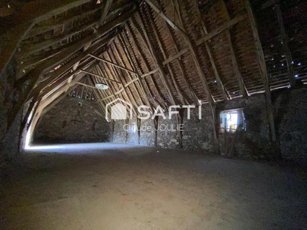 CORPS de FERME (périphérie de CAPDENAC) - 1,5 HA