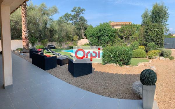 Maison à vendre    5 pièces • 93 m2 Porto-Vecchio