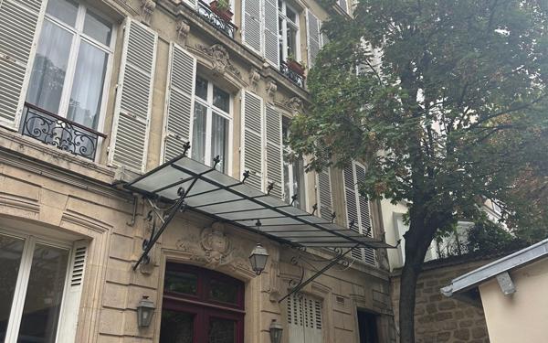 Appartement à vendre    2 pièces • 7,20 m2 Paris 9