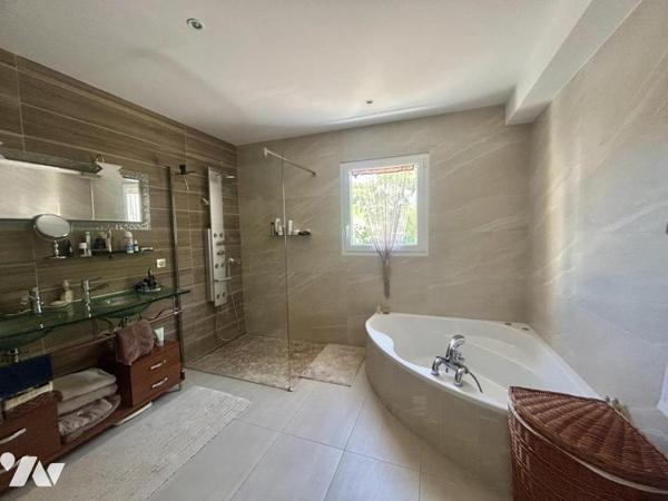 Villa avec piscine - Prestations qualitatives - PORNICHET