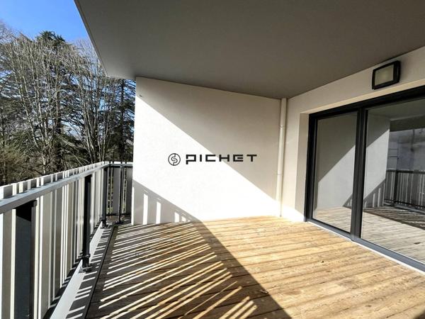 Appartement 3 pièces 62 m² BAYONNE - 64100
