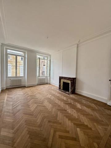 Appartement à louer à Bordeaux (33000)