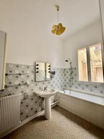 Appartement à louer à Bordeaux (33000)