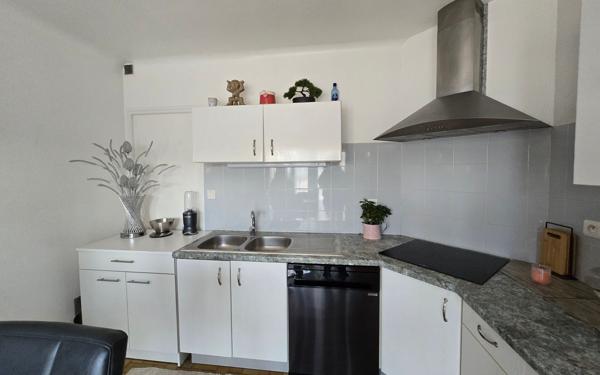 Immeuble à vendre    8 pièces • 206 m2 Saint-Cyprien