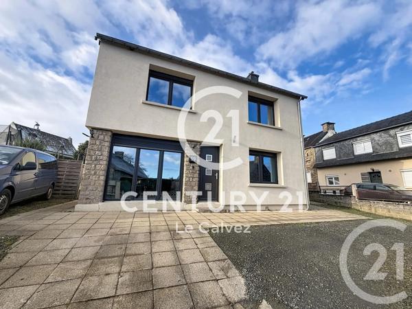 Maison à vendre  6 pièces - 135 m 2   PLOUMAGOAR  - 22