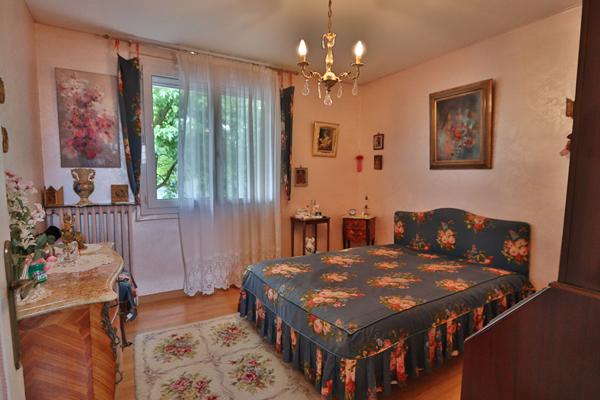 Maison en centre-ville, 3 chambres, jardin clos et garage - 75 m² habitables