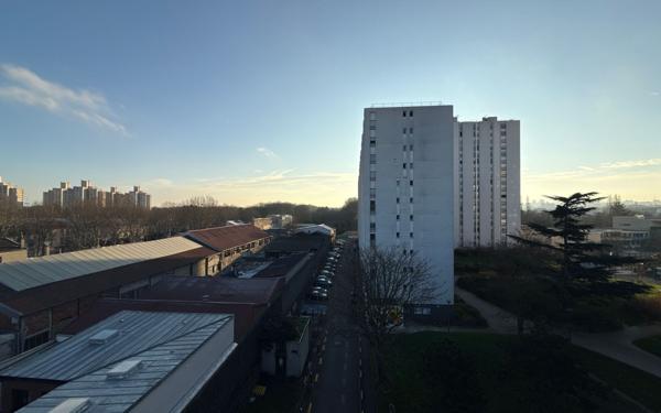 Appartement à vendre    3 pièces • 59,04 m2 Pantin