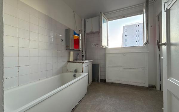 Appartement à vendre    3 pièces • 59,04 m2 Pantin