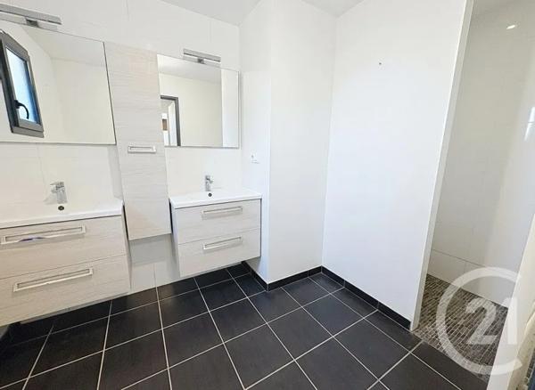 Maison à vendre  4 pièces - 100 m 2   PLOEREN  - 56