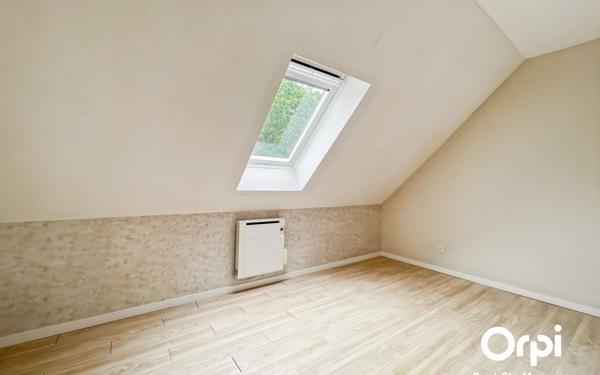 Maison à vendre    8 pièces • 123 m2 Verneuil-en-Halatte