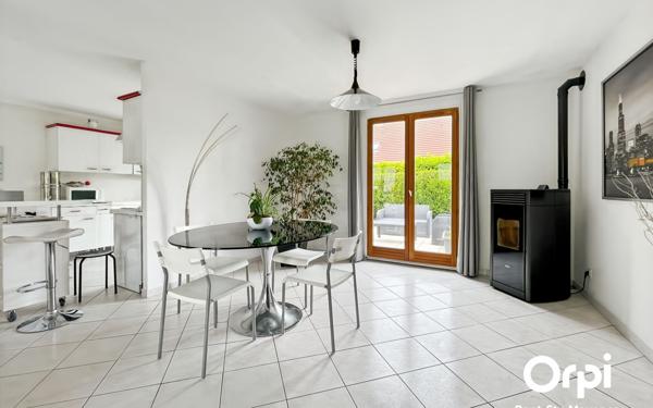 Maison à vendre    8 pièces • 123 m2 Verneuil-en-Halatte
