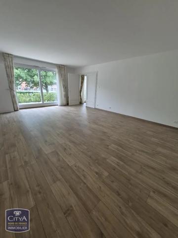Appartement à louer 3 pièces 98.67m² Cambrai (59400)