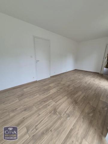 Appartement à louer 3 pièces 98.67m² Cambrai (59400)