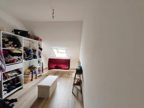 Maison de campagne, ses dépendances et son terrain de 2.13Ha