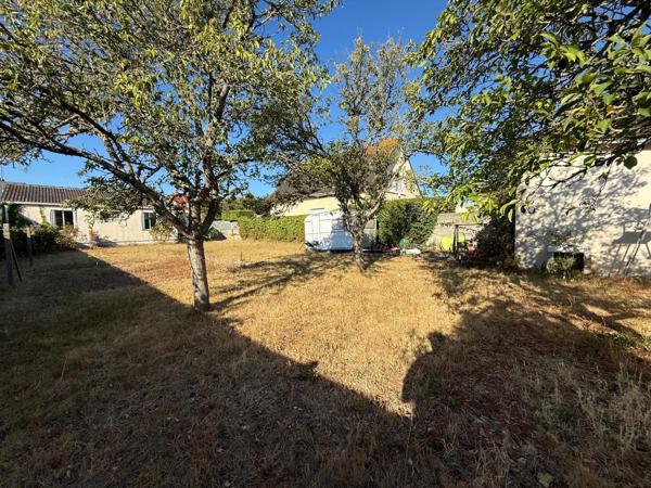 Maison 60m2 avec terrain de 721m2 proche plage