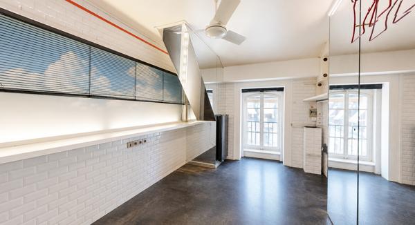 Appartement
         7 pièces
        - 145 m² Bien prestige 600 000 € *